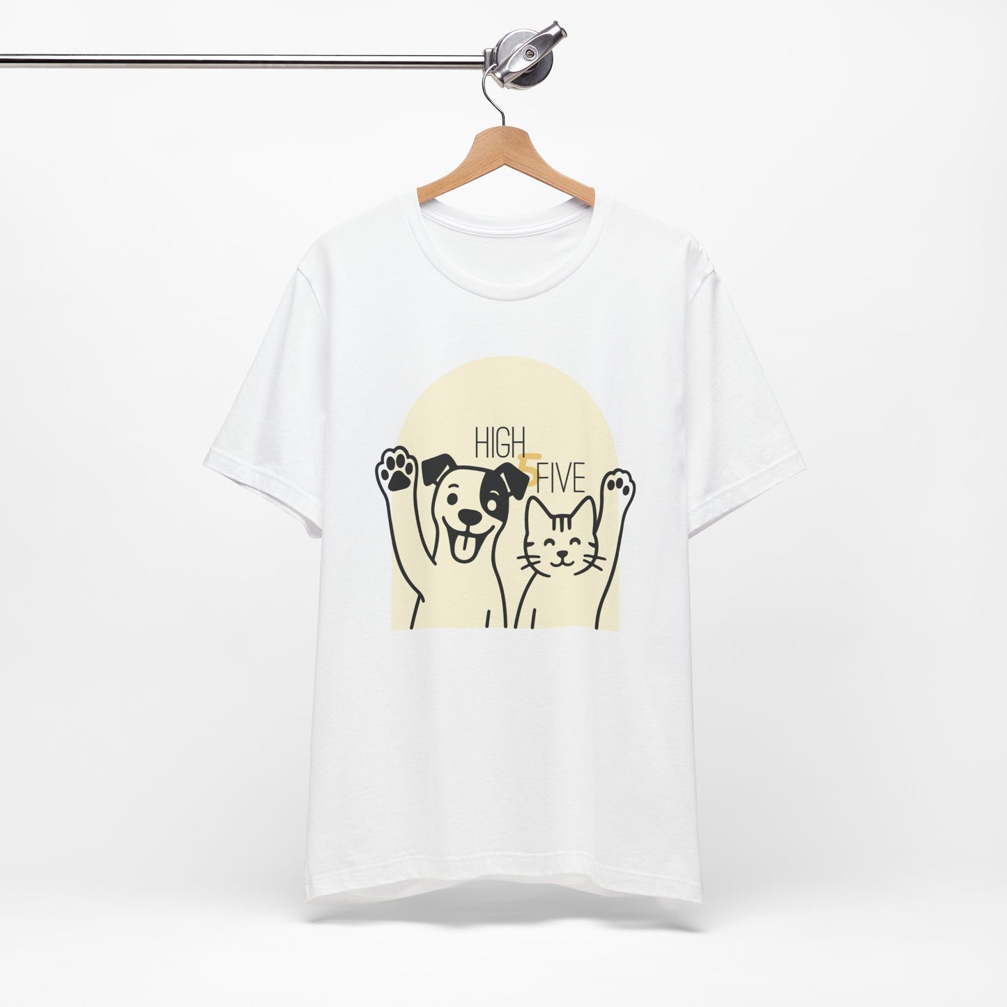 High Five Cat & Dog T-Shirt – Fun & Friendly Animal Lover Tee