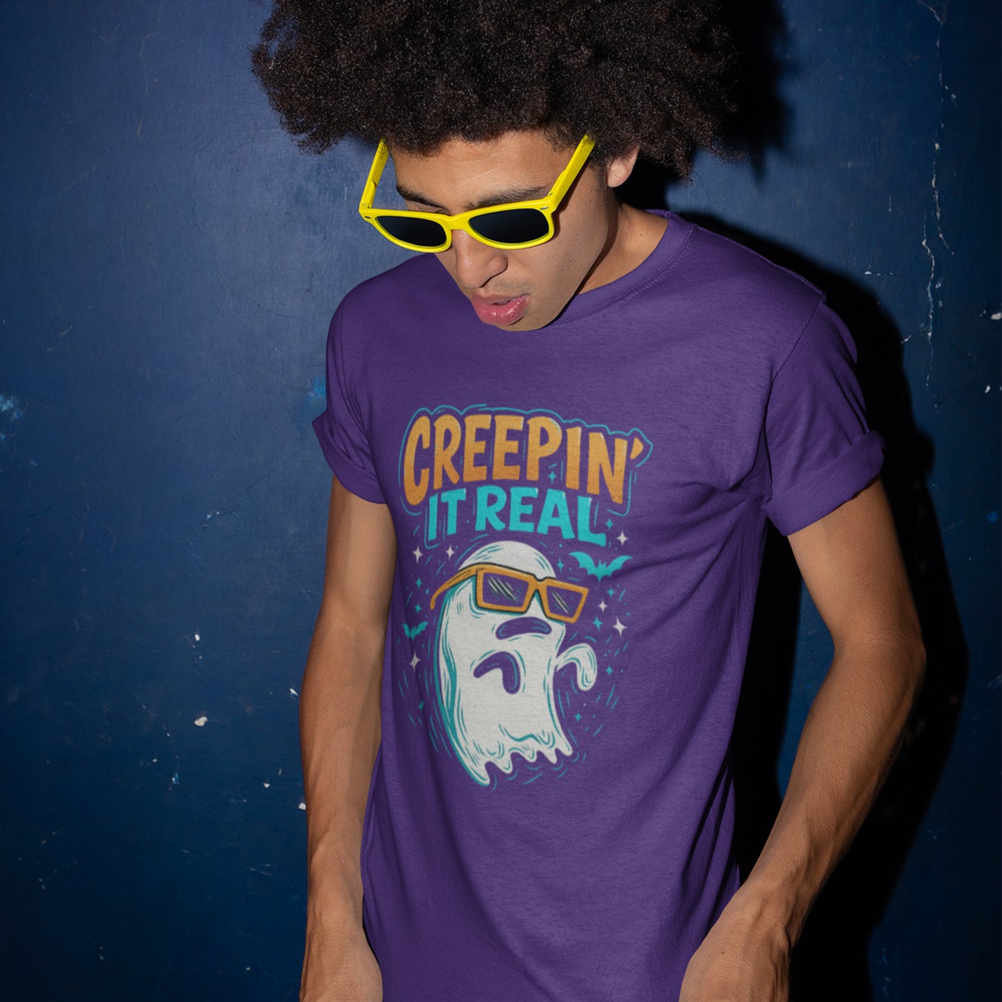 Creepin’ It Real Halloween Shirt – Funny Cool Ghost Tee