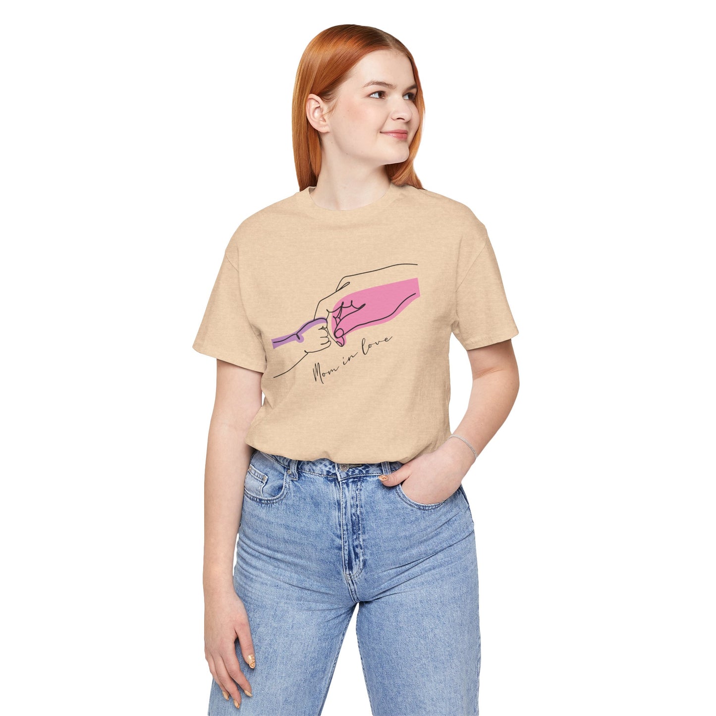 Mother and Child Line Art T-Shirt – Minimalist Mom Love Graphic Tee