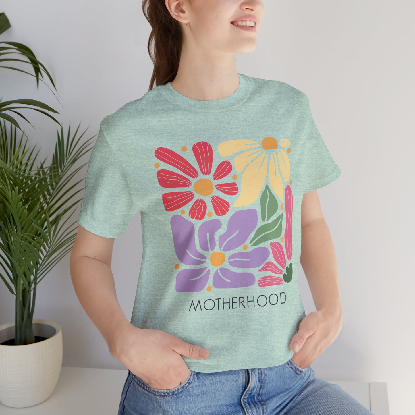 Retro Floral Motherhood Shirt – Cute Aesthetic Mom T-Shirt
