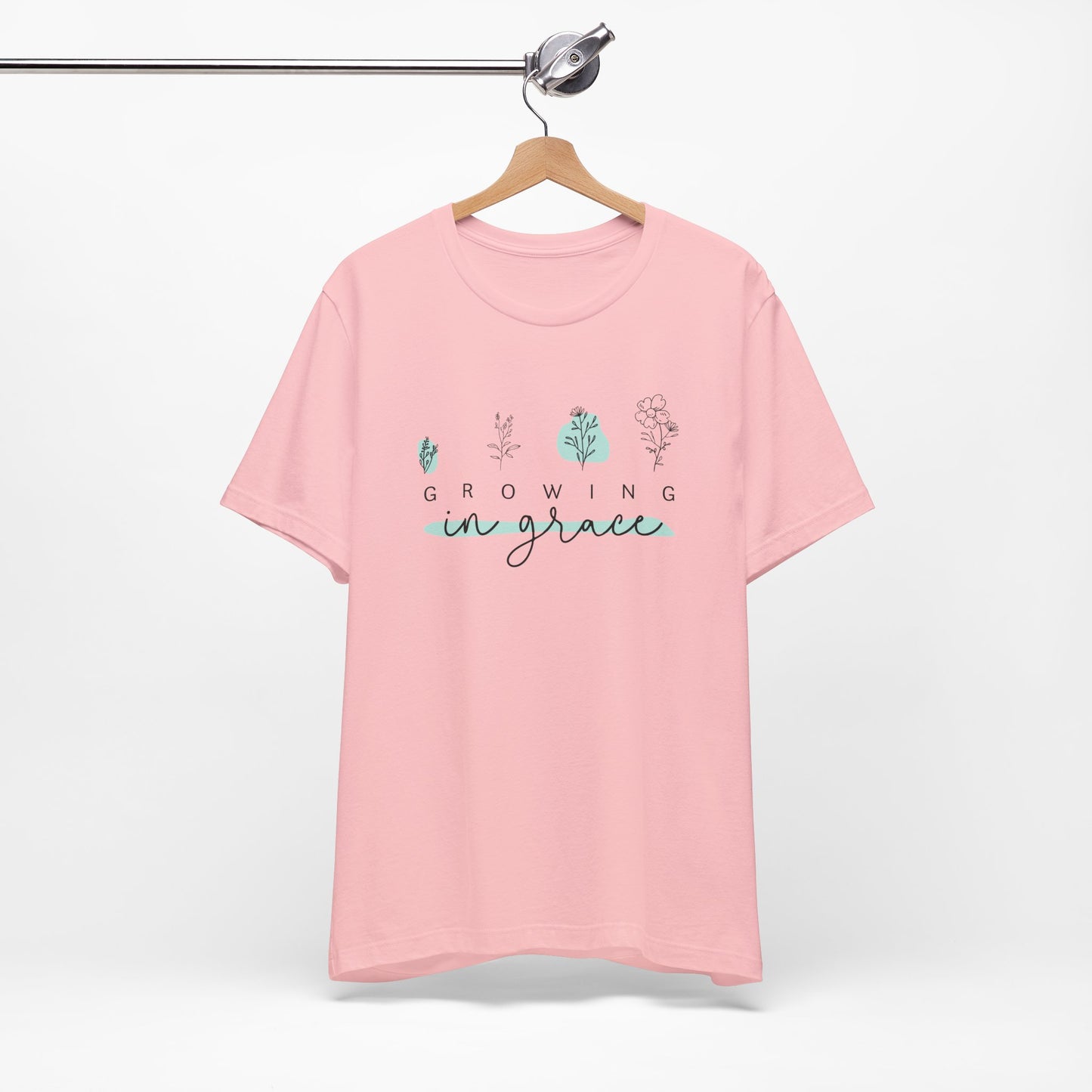 Amazing Grace Christian Floral T-Shirt – Faith Inspired Botanical Graphic Tee for Women