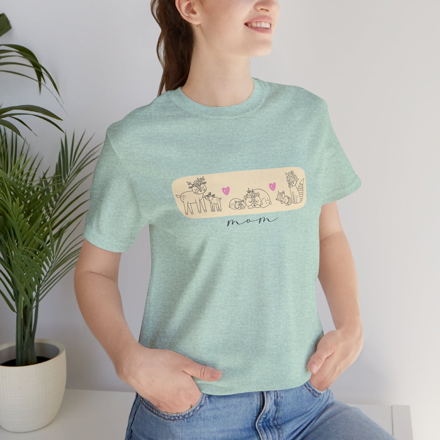 Cute Woodland Animal Mom Shirt - Adorable Mother’s Day Gift