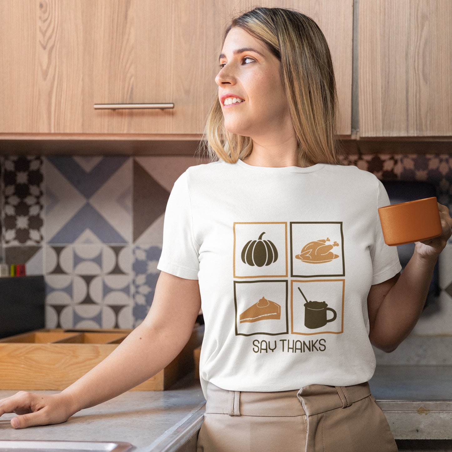 Say Thanks T-Shirt – Simple Thanksgiving Tee with Pumpkin, Pie & Turkey Icons | Cozy Fall Gratitude Shirt