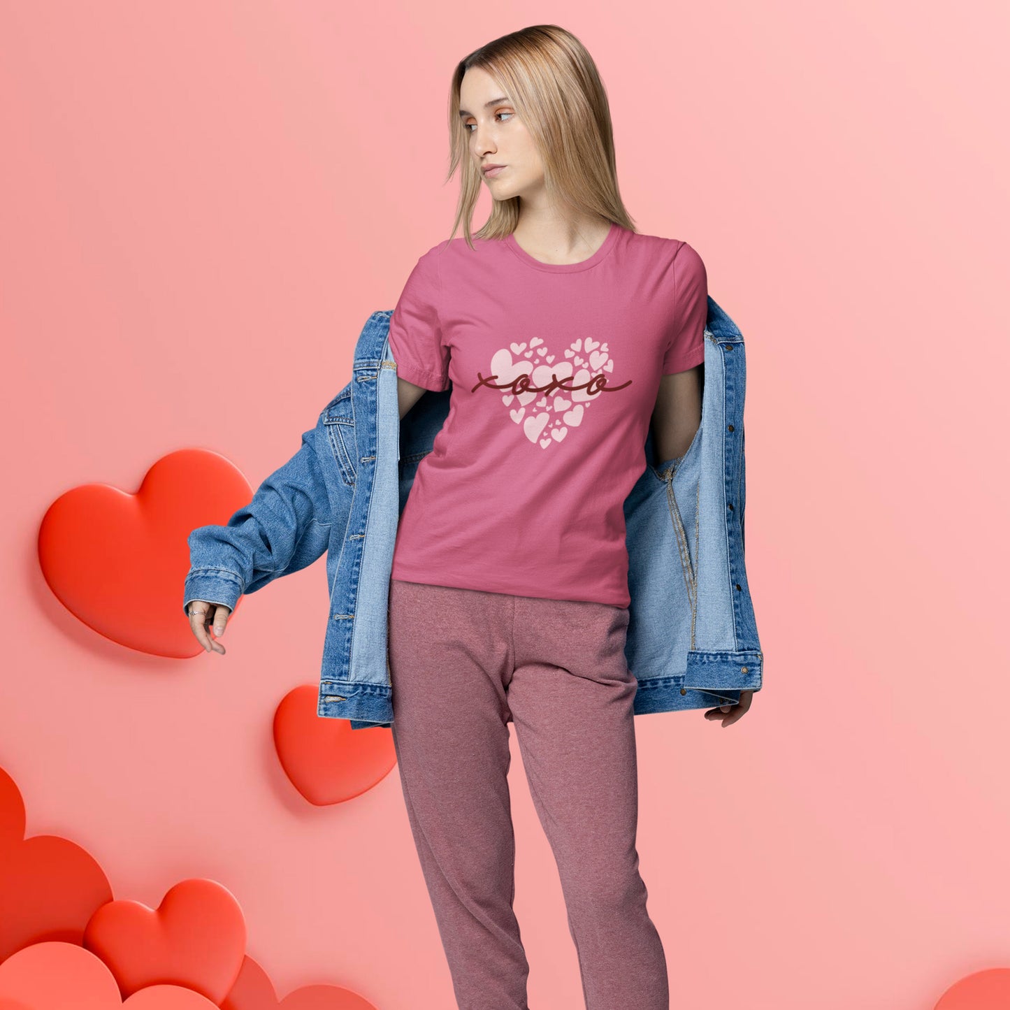 XOXO Love T-Shirt – Cute Heart Design Romantic Valentine Shirt
