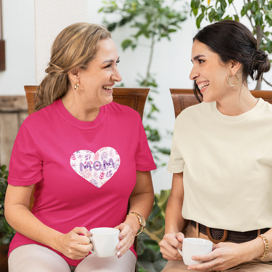 Floral Mom Heart Graphic Tee for Women – Cute Gift Idea