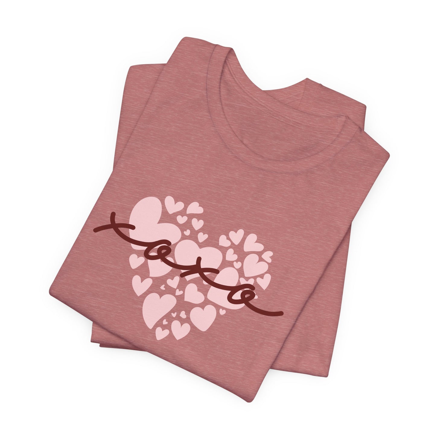 XOXO Love T-Shirt – Cute Heart Design Romantic Valentine Shirt