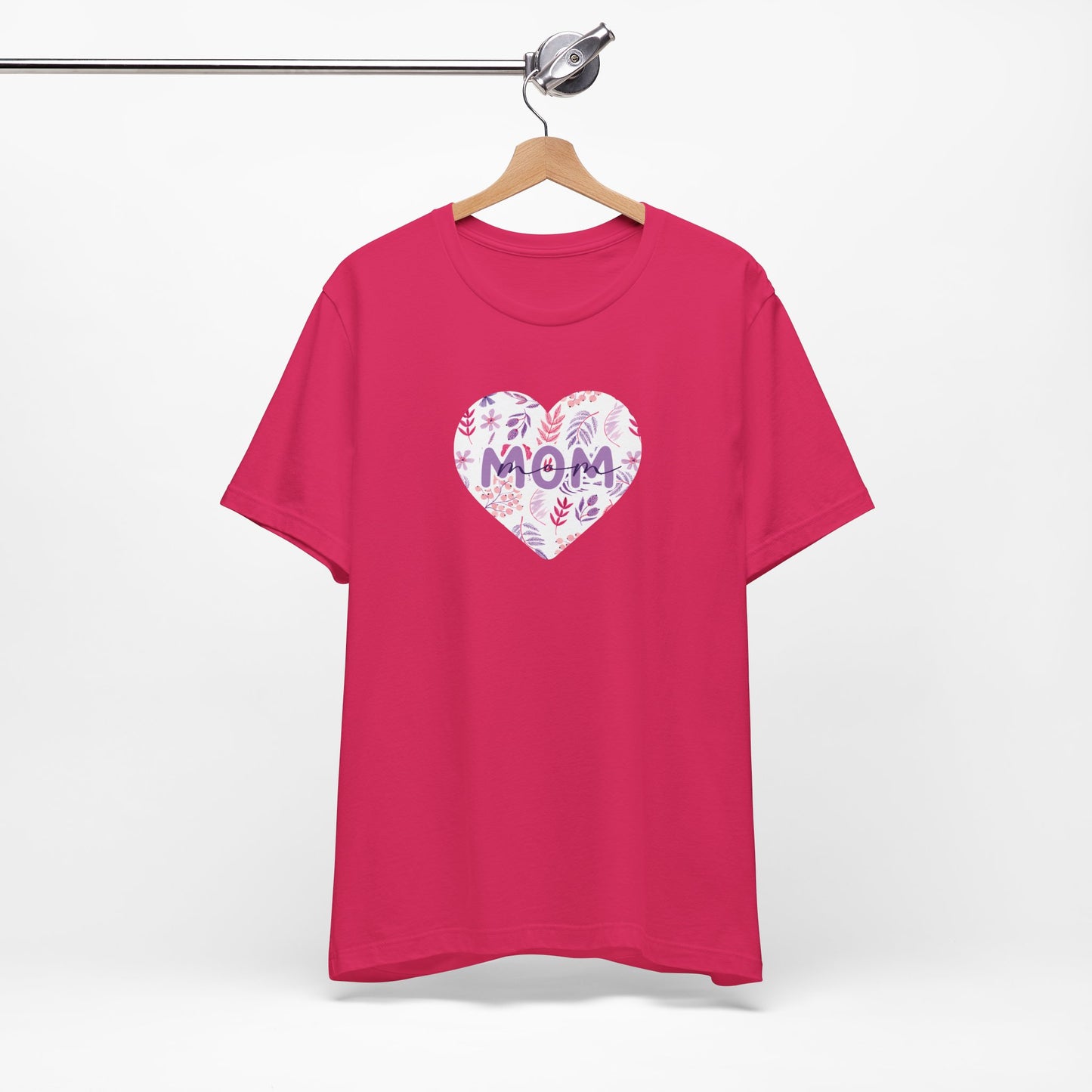 Floral Mom Heart Graphic Tee for Women – Cute Gift Idea