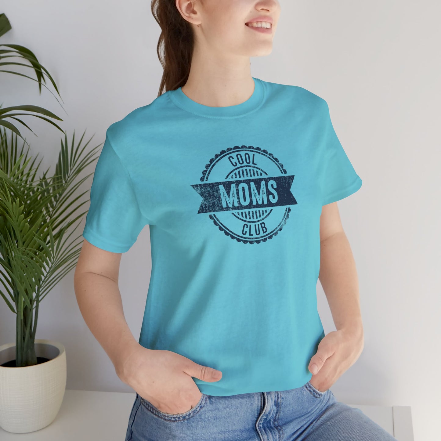 Cool Moms Club Vintage Graphic Tee for Women